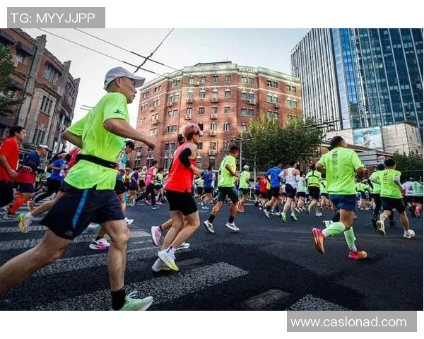 上海滑板队勇闯马拉松大满贯展现逆袭精神与团队力量